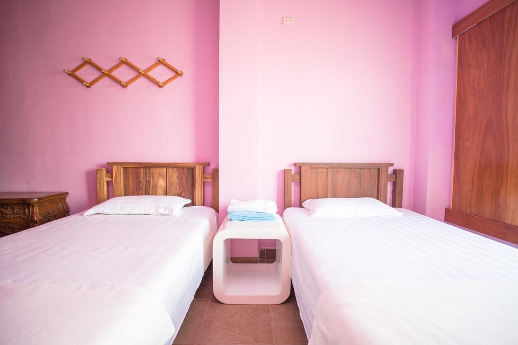 G.T. Guest House Garapan Camera foto