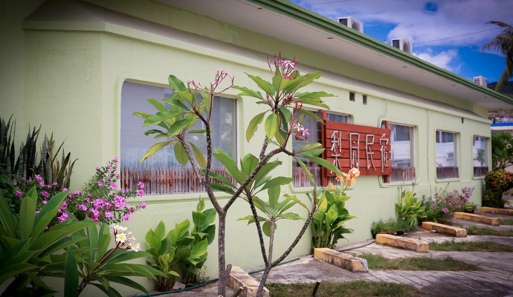 G.T. Guest House Garapan Esterno foto